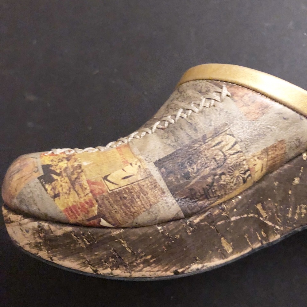 ICON Wearable Art Clogs/Miles  “Memoirs Of Geisha” size 7 - Picture 9 of 13